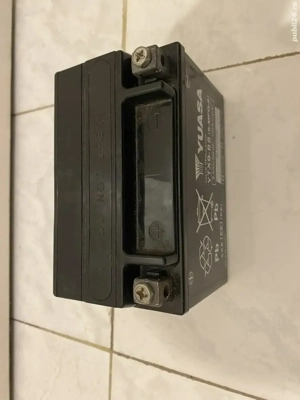 Acumulator Yuasa baterie motocicleta uzata - imagine 2