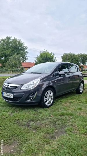 Opel corsa 2013 1.2 benzină