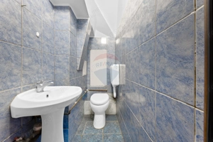 Spațiu comercial cu potential in zona cu trafic intens -Piata Mica - imagine 11