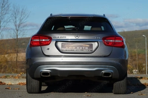 Mercedes GLA 220D Urban - 4Matic - 7GTronic - imagine 9