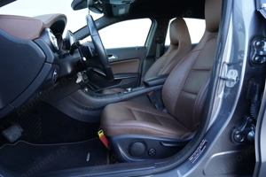 Mercedes GLA 220D Urban - 4Matic - 7GTronic - imagine 17