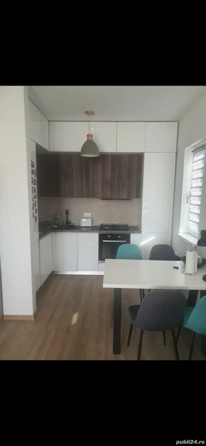 Vand ap 2 camere Dumbrăvița  in spate  la.Decatlon