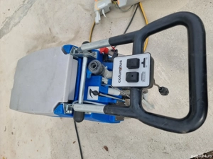 aparat spalat si aspirat pardoseli