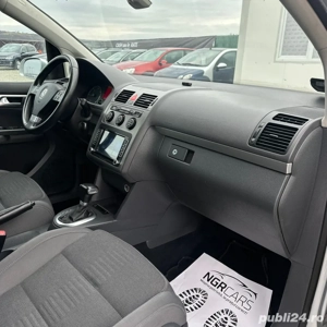 Volkswagen Touran Highline 2.0 TDI 170CP DSG  | Rate   Transport   Numere - imagine 10