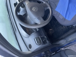 Vând Opel corsa c 2004 1.2 benzina Ecotec unic propietar - imagine 2