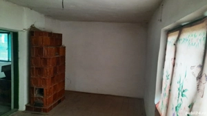 Vând casă și teren generos! - imagine 5