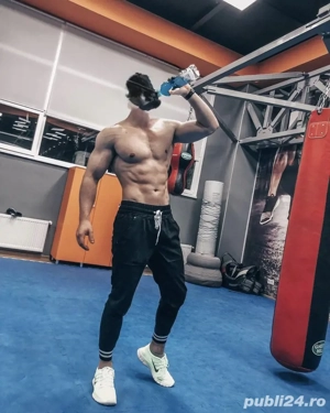 Doar pentru domnisoare sau doamne