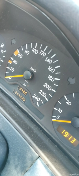 vand mercedes w210 motor 2000 benzina - imagine 2