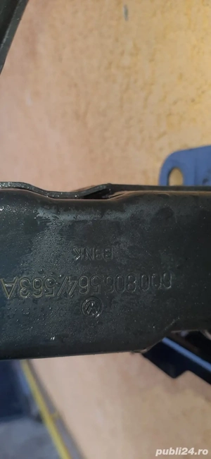 Vând armătură bară față Volkswagen Polo 9N  - imagine 3