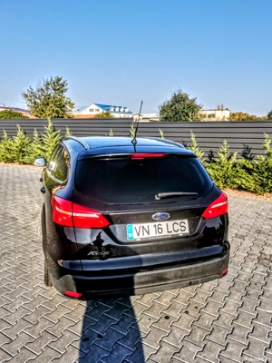 Ford Focus Titanium  - imagine 8