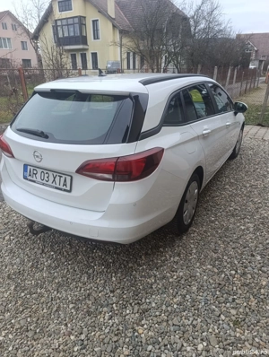 Opel Astra Sports Tourer 2018 1.6 CDTi Euro6 - imagine 4
