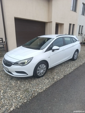 Opel Astra Sports Tourer 2018 1.6 CDTi Euro6 - imagine 2