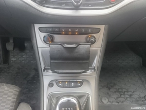Opel Astra Sports Tourer 2018 1.6 CDTi Euro6 - imagine 6