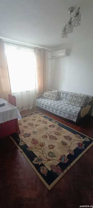 Închiriez apartament in centru Devei - imagine 2