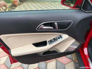  Mercedes GLA 180,An 2019,71000km - imagine 13