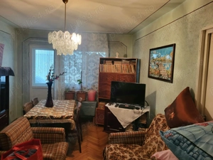 Apartament 3 camere  DECOMANDAT, etaj 1   zona Aeroport - imagine 4