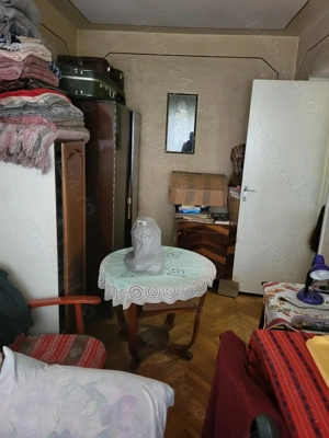 Apartament 3 camere  DECOMANDAT, etaj 1   zona Aeroport - imagine 5