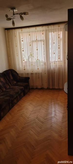 vand apartament 2 camere m19