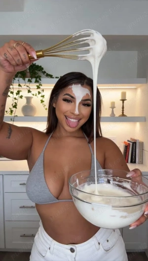 Nouă azi am ajuns  și fac si deplasari la Hotel sau Pensiune 