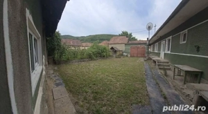 Casă 4 camere, anexe și grădină în centrul comunei Teliu - imagine 2