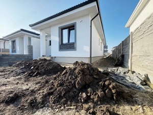 Duplex 3 camere 71mp utili + terasa 14mp, 315mp teren, Mosnita Noua 