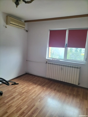 Vând apartament 3 camere decomandat 