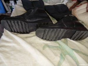 Încălțăminte cizme groase, înalte de iarnă nr. 37 - imagine 2