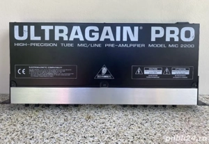 Ultragain Pro MC2200 preamplificator lampa - imagine 2