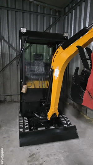 Miniexcavator TCM E Diesel 3 cilindri LAIDONG E5  KUBOTA 1,5 si 2 To NOU Garantie  - imagine 5