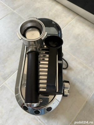 Espressor manual DELONGHI Dedica Style EC685.M, 1.1l, 1300W, 15 bar, sistem Cappuccino, argintiu-neg - imagine 2