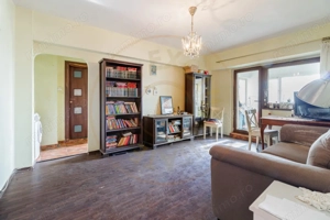 Apartament 3 camere 90 mp, etaj 1, stradal, Otopeni