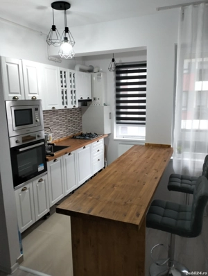 Vând Apartamente 2 camere  - imagine 4