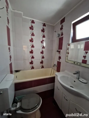 Apartament de vanzare 2 camere Podul Ros