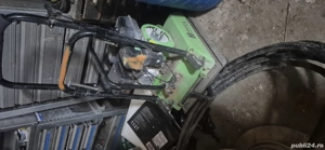 Placa de vibrații  pentru pavaj sau piatră 