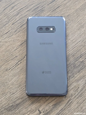Samsung galaxy s10e ca nou, fără zgârieturi.