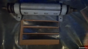 De vanzare AX  nou cu 3  cutite pentru Abricht  si Circular pret  350 lei .Tel.  Prejmer BV