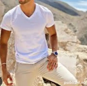 Ofer companie si discreție maxima