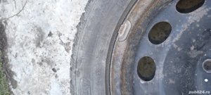 Vând 2 cauciucuri iarna  kormoran cu tot cu jante 205.55r16