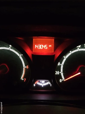 Ford Fiesta 1.25 (2010) - imagine 5