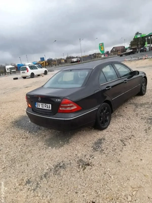 Vând sau Schimb Mercedes - imagine 2