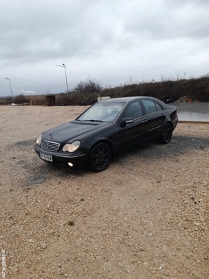 Vând sau Schimb Mercedes - imagine 4