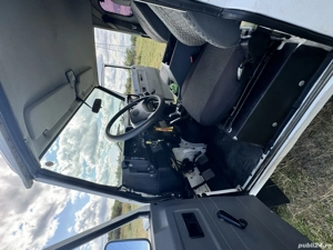 Land Rover Defender td5 110 - imagine 6