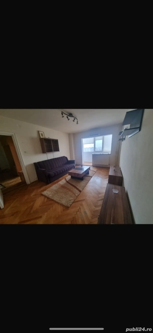 Închiriez apartament 3 camere, decomandat   Zona Dacia