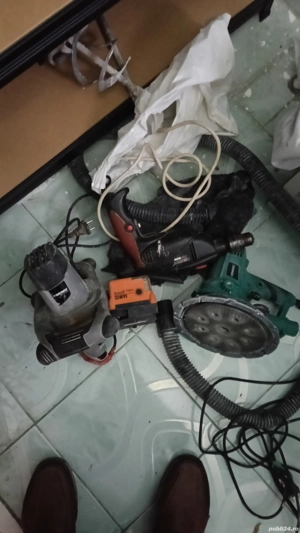 diverse scule pret avantajos