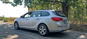 Opel Astra J Sports Tourer 2013 - imagine 3