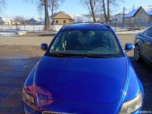 vând Volvo V50  - imagine 2