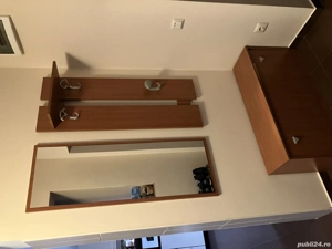 Vand cuier cu oglinda