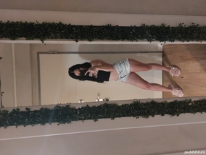 Bună sunt alis am 23 de ani și fac show la web singura sau cu partenerul 