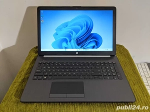 Laptop HP 15-db1, Ryzen 7 3700U, 12 gb ram ddr4 , ssd 256 gb