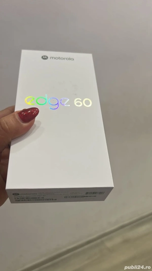 Vând Telefon Motorola Edge 60 nou 